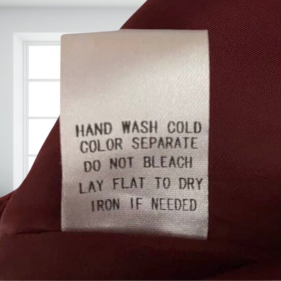 Le Lis Corduroy Mini Skirt Buttons, Pockets and Elastic Waist Size Medium - Picture 7 of 10